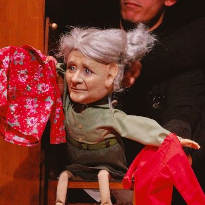 ruky velkosti orecha